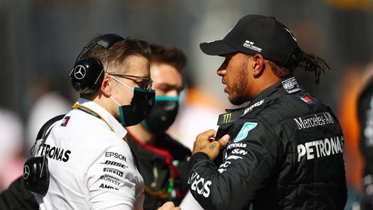 Lewis Hamilton Cetak Rekor Setelah Menangkan GP Emilia Romagna