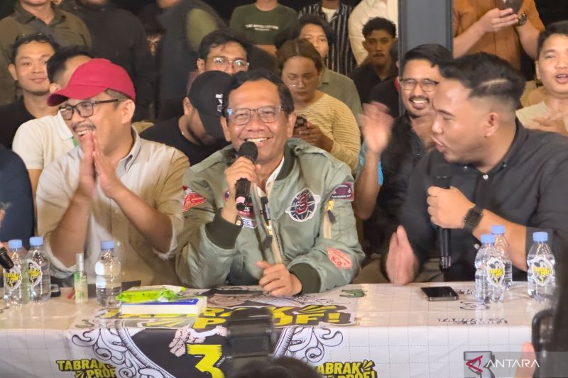 Mahfud Ingatkan PTUN Tidak Kabulkan Gugatan 'Uncle'  Usman