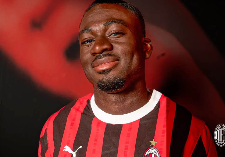 Sevilla Amankan Kesepakatan Peminjaman Youssouf Fofana dari AC Milan