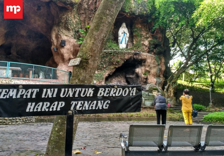   Gua Maria Lourdes Poh Sarang, Wisata Religi di Kediri