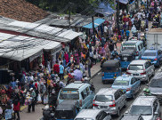 Selama Ramadan, Kota Garut Dipadati PKL 
