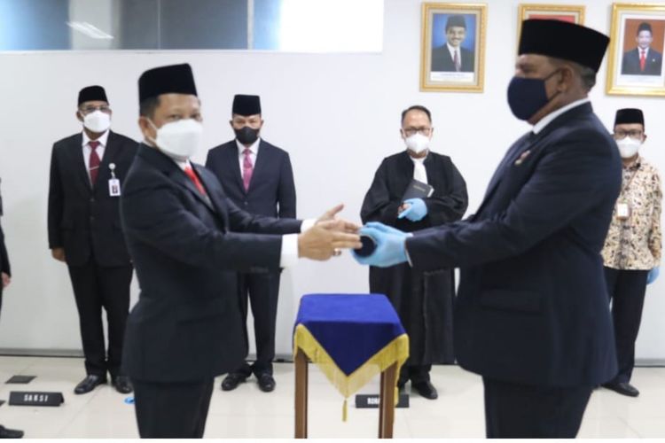 Komjen Paulus Waterpauw Dilantik Jadi Deputi BNPP Kemendagri