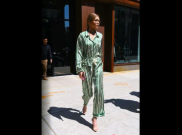 Gigi Hadid Jadikan Piyama Naik Kelas