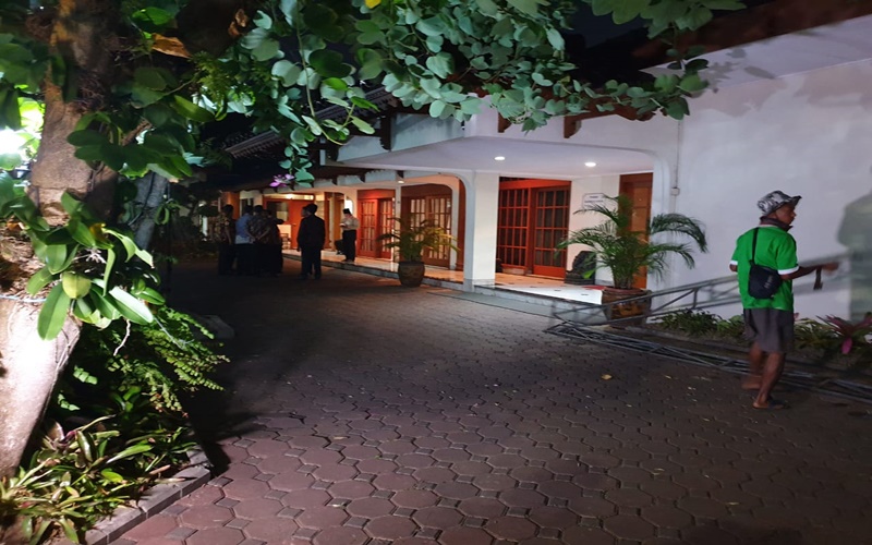 Suasana di rumah BJ Habibie Patra Kuningan Jakarta