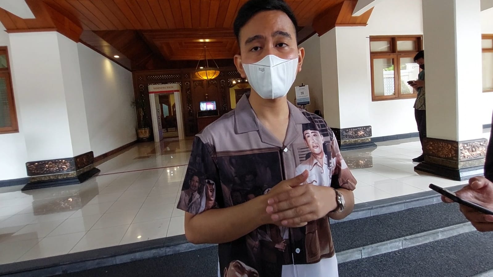Gibran Beri Sanksi Pemilik Jagal Anjing yang Cemari Sungai Bengawan Solo