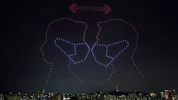 Ratusan Drone di Langit Seoul Sampaikan Pesan Mendalam tentang Virus Corona