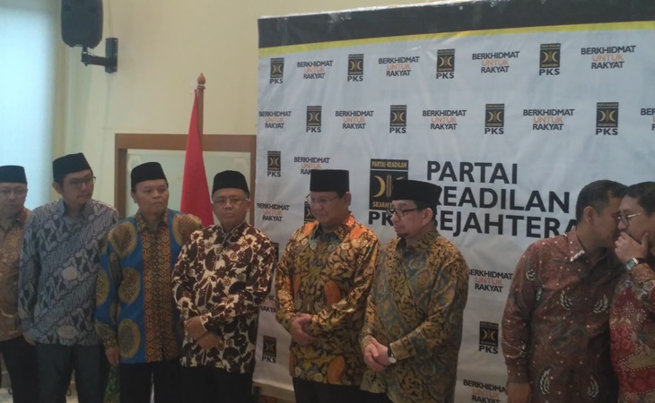Prabowo bersama para petinggi PKS