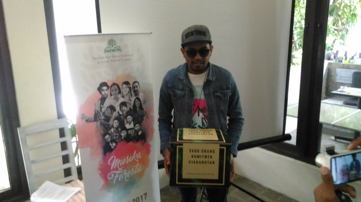 Perjalanan Emosional Glenn Fredly ke Hutan Manusela