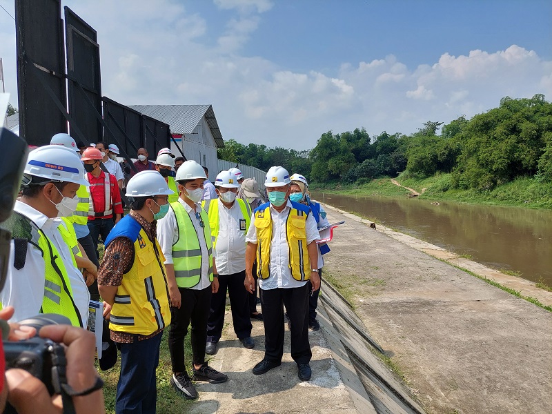 Bangun Pintu Air Rp80 Miliar, Menteri Basuki Janjikan Solo Tidak Banjir