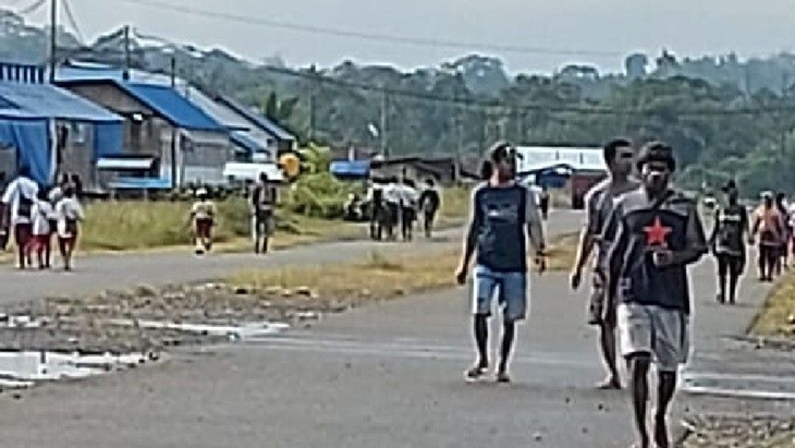 Kapolres Nduga Pastikan Aktivitas Masyarakat di Kenyam Berlangsung Normal