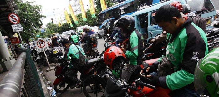 DPR Usul Negara Gaji Sopir Ojol Dkk Sebulan Rp500.000, Duitnya dari Sini!