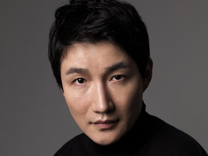 Lawan main Go Ara dalam drama DoDoSolSolLaLaSol, Heo Dong-won positif COVID-19 (Foto: Allkpop)
