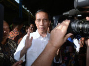 Presiden Jokowi Melayat Istri Wapres Hamzah Haz