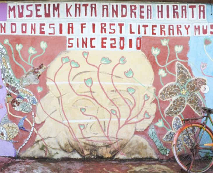 Visualisasikan Khayalanmu Tentang Laskar Pelangi di Museum Kata