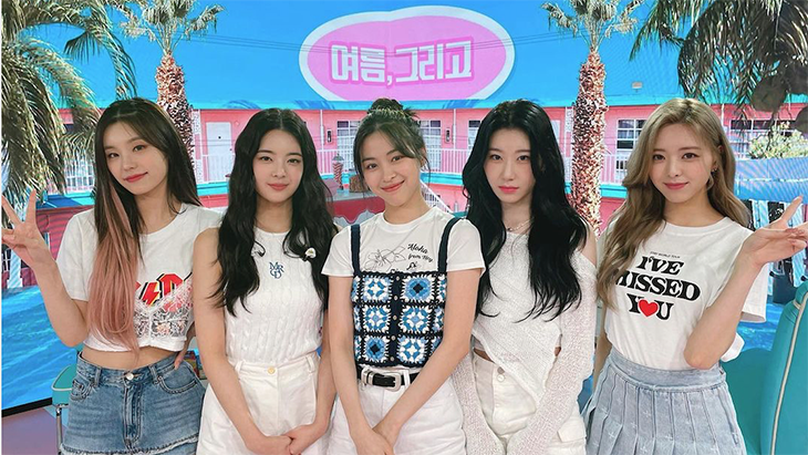 Yeji dan Ryujin ITZY Tampil Bareng Bebe Rexha di KCON 2022