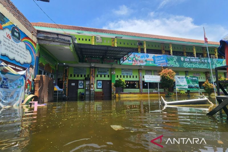 Sudah Satu Pekan Semerang Dilanda Banjir, BNPB Kerahkan Pompa.Portabel