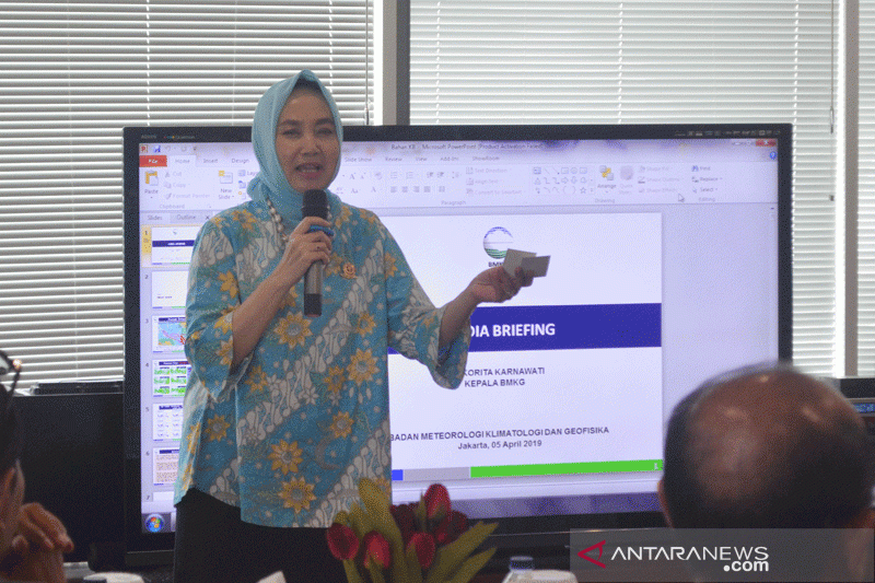 Kepala BMKG Dwikorita Karnawati menyatakan peringatan dini tsunami berakhir bukan dicabut