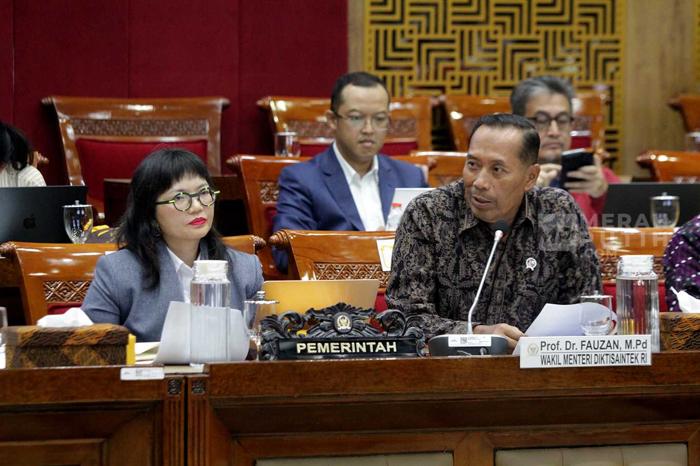Raker Wamendiktisaintek dengan Komisi X DPR Bahas Rencana Kerja Anggaran Kemendikti Saintek Tahun 2026