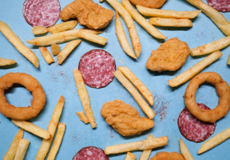 Batasi Makanan Ultra Proses pada Anak