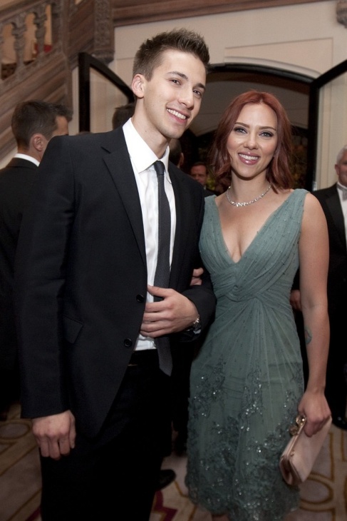 Hunter dan Scarlett adalah saudara kembar. (Foto AmoMama)