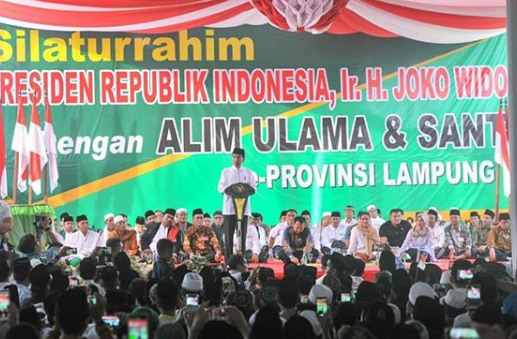 Ngeluh Diserang Hoax, Gerindra: Jokowi Berlebihan