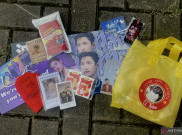 Penggemar TVXQ! Tukaran Freebies Jelang Konser