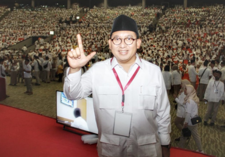 Jokowi Sarankan Petani Tanam Jengkol dan Pete, Fadli Zon: Solusi ala Rezim Sontoloyo