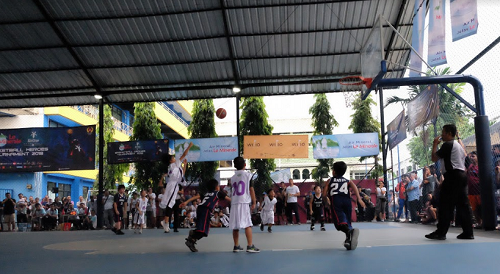 Dua Pemain IBL Menginspirasi Peserta Le Minerale Basketball Heroes Tournament 2018