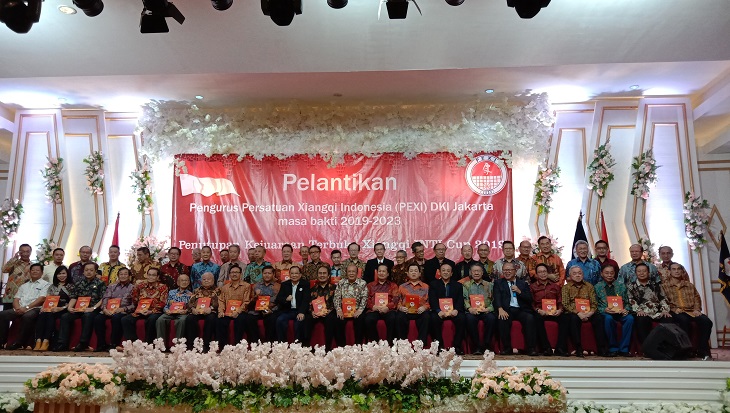 Ketua Umum PEXI, Teddy Sugianto melantik Pengurus Besar Persatuan Xiangqi Indonesia (PEXI) DKI Jakarta masa bakti 2019 hingga 2023 di Restauran Fortune Star Jalan Kunir, Jakarta Barat, Rabu (31/7). Foto: MP/Asropih