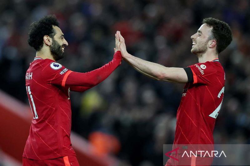 Dibantai Liverpool, Pemain MU Minta Maaf