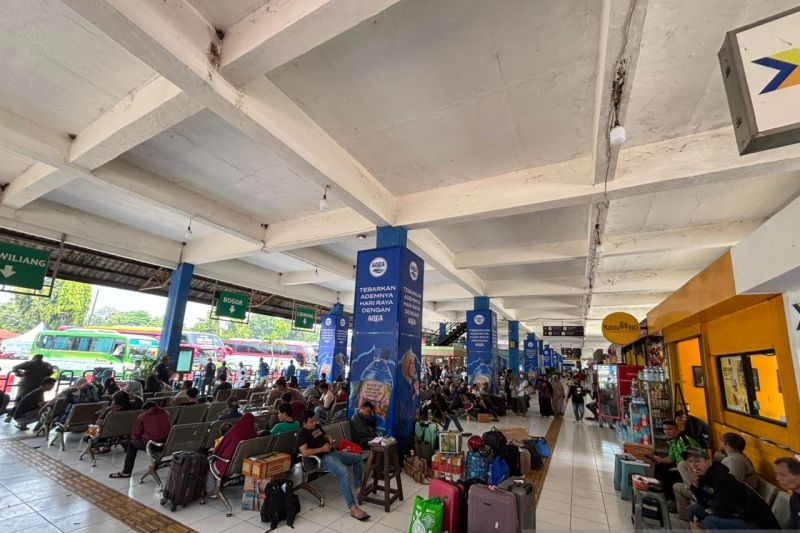 Bus Masih Jadi Favorit Buat Mudik, Terminal Kampung Rambutan Alami Peningkatan 60 Persen Pemudik