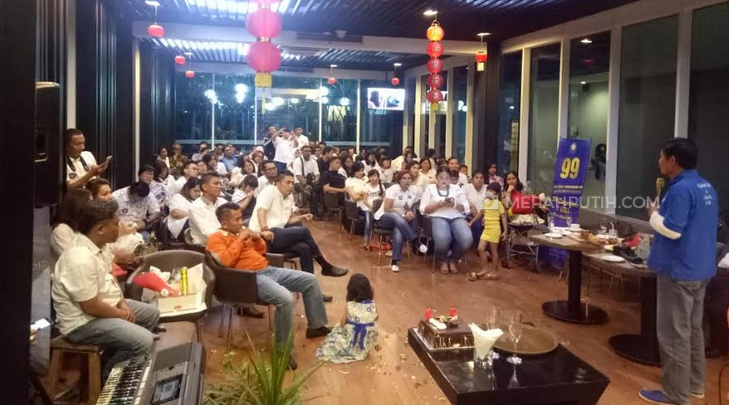 Alumni Fakultas Ekonomi UKI Gelar Reuni Rajut Kebersamaan dan Kepedulian