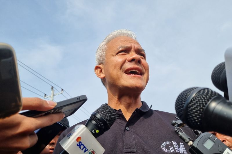  Ganjar Pranowo Singgung Politisasi Bansos Kubu Petahana Tiap Pemilu
