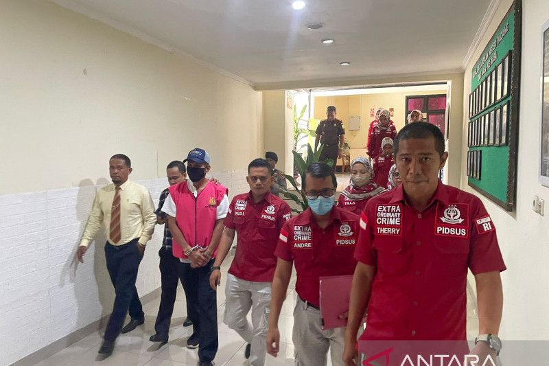 Tersangka Kasus Dugaan Korupsi Dana KONI Padang Akhirnya Ditahan