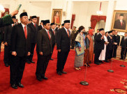 Presiden Jokowi Lantik 17 Duta Besar, Ada Muliaman Hadad dan Todung Mulya Lubis