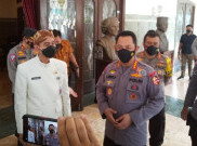 Nostalgia dan Tinjau Vaksinasi di Solo, Kapolri Sebut Ekonomi Bisa Segera Pulih