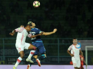 Pelatih Arema Beberkan Alasan Kekalahan dari Persipura
