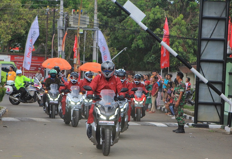 Ribuan Pencinta Motor Honda Kumpul di Honda Bikers Day Sumatera 2023