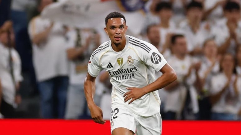Debut Buruk Trent Alexander-Arnold di Liga Champions, Baru Main 3 Menit Langsung Cedera