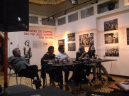 Diskusi 