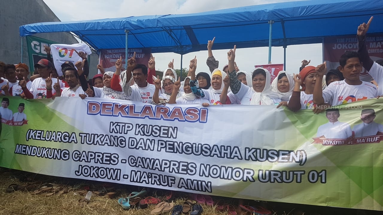 Seprofesi, Ratusan Tukang Kayu di Cirebon Dukung Jokowi-Ma'ruf Amin