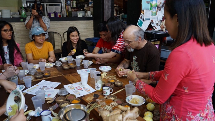 Workshop ini menjadi salah satu bukti mahasiswa di luar negeri tak lupa budaya sendiri (Foto: Doc. PERMAIS Philadelphia)