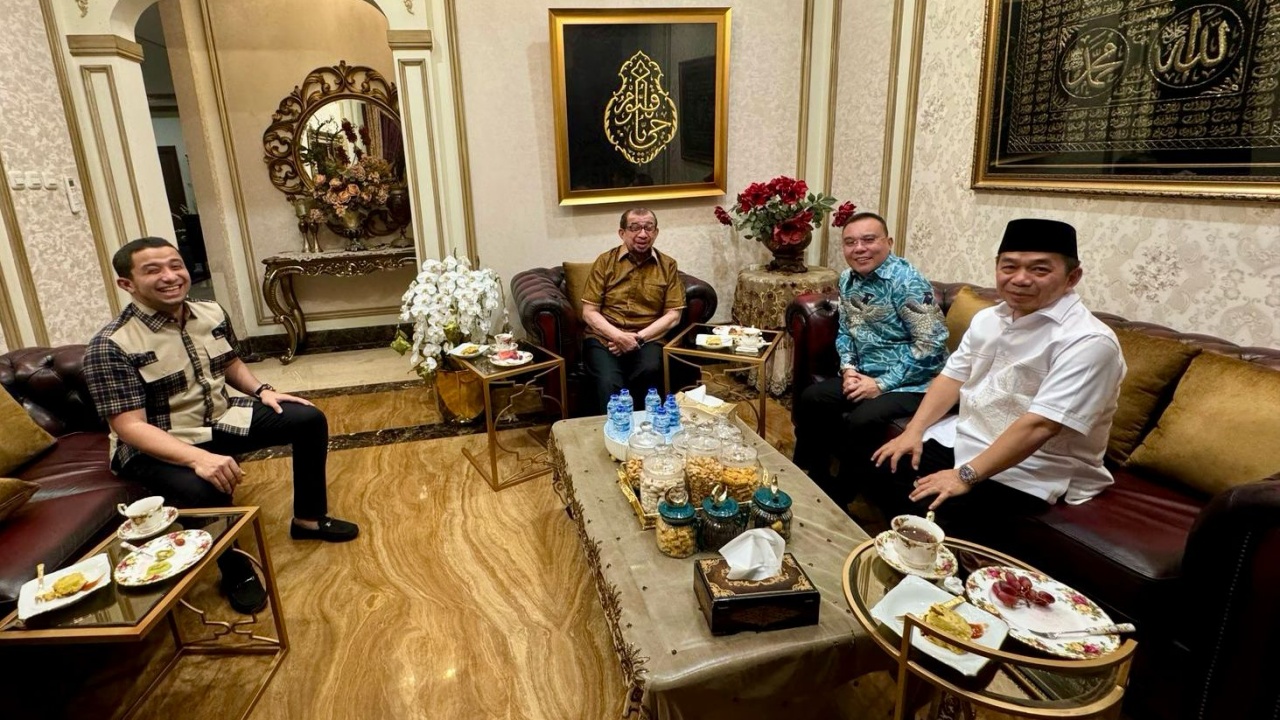 Diapit Petinggi PKS, Dasco Nampak Akrab dengan Elit PKS