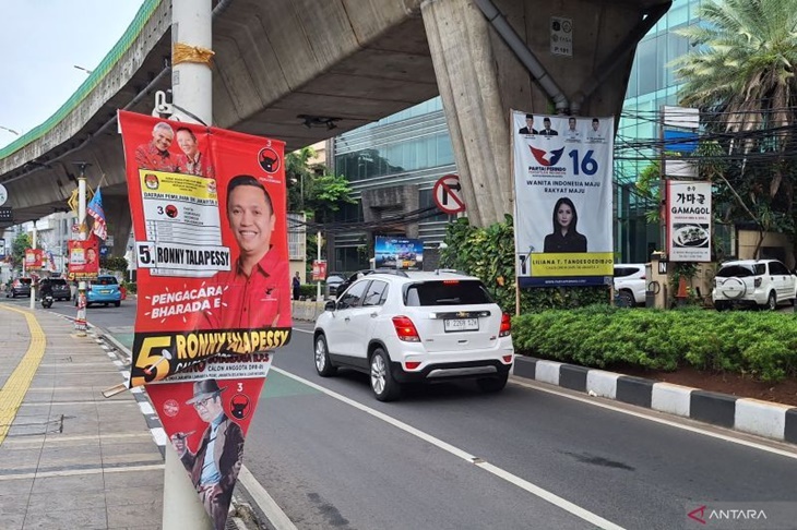 Warga Boleh Copot APK Caleg dan Capres-Cawapres saat Masa Tenang Pemilu