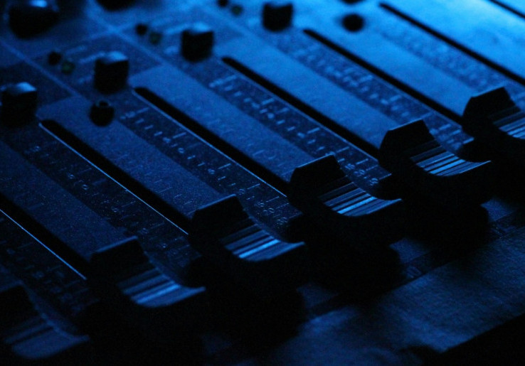 Lirik Lagu Jawa 'Ego Wong Tuo' Suara Batin Luka Bocah Korban Cerai, Ramai Dicari di Medsos