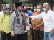 Anies Ingin Anak Buahnya Beri Layanan Terbaik Tapi Jangan Langgar Prosedur
