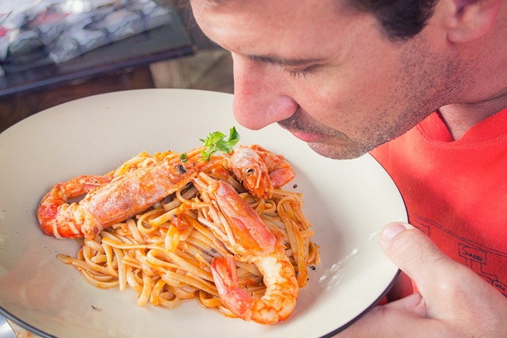  Prawn mee khas Malaysia. (Foto: Pixabay/DanaTentis)