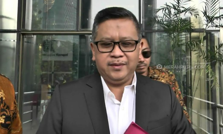 Sekjen PDIP Hasto Kristiyanto diperiksa hampir tiga jam oleh penyidik KPK
