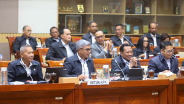 Raker KPK dengan Komisi III DPR Bahas Harmonisasi UU KPK dengan KUHP & KUHAP