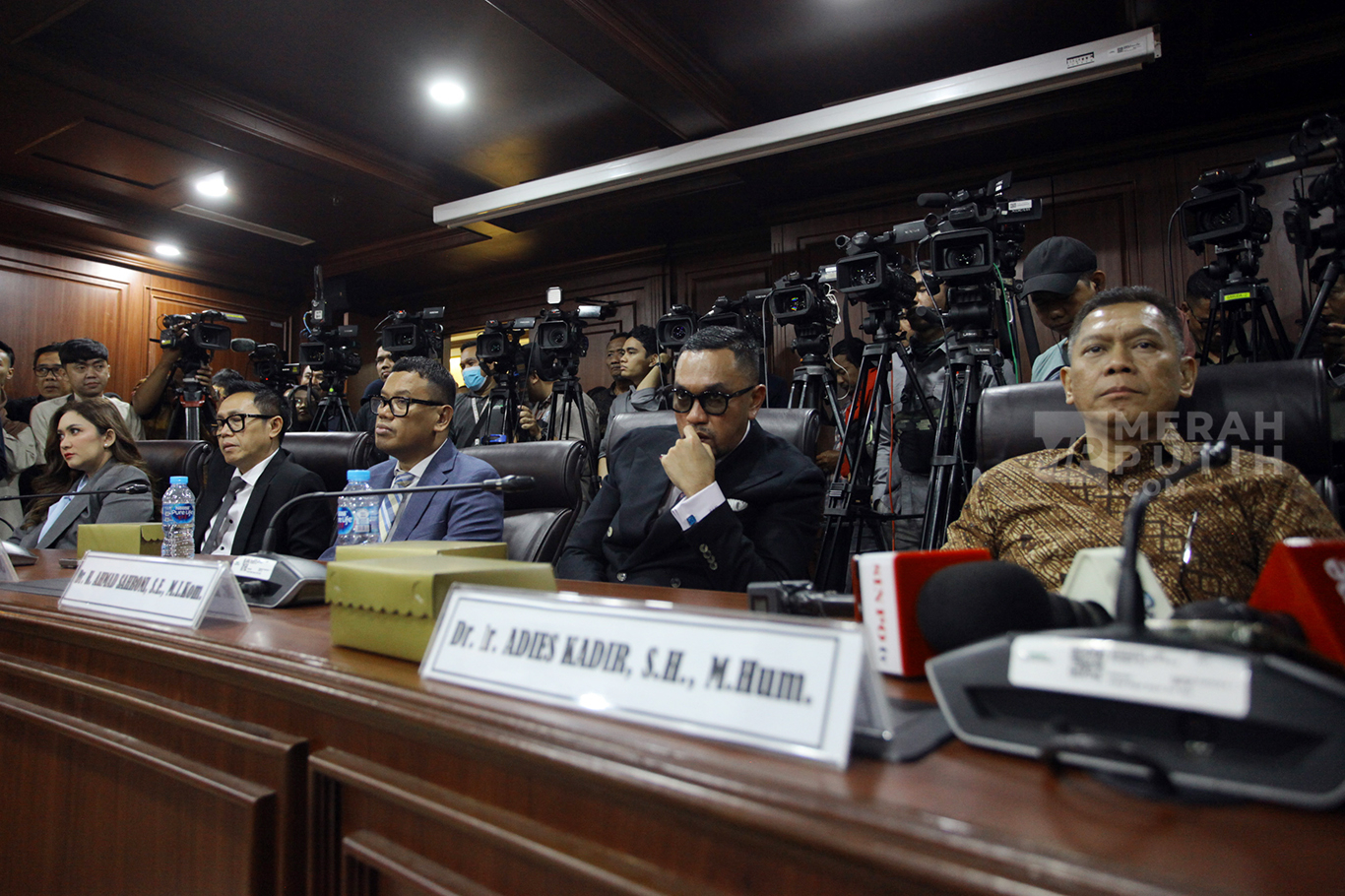 MKD Gelar Sidang Putusan Kasus Dugaan Pelanggaran Kode Etik Anggota DPR